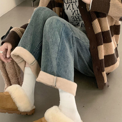 Calça Jeans Feminina Peluciada Mom - Coradon