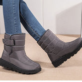 Bota Feminina Peluciada Impermeável Flaviane