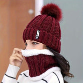 Gorro-e-Cachecol-Feminino-de-Croche-Marcia-Vinho