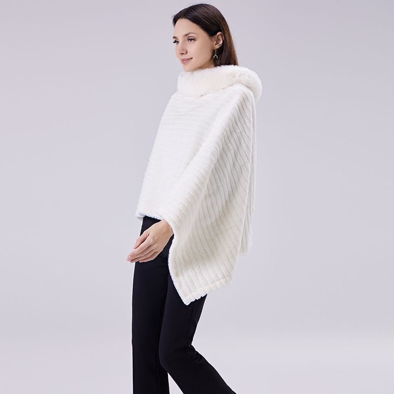 Poncho-Feminino-Catiely_lateral