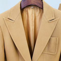 Terninho-Feminino-Social-Bege-Carlane_Gola-Detalhes