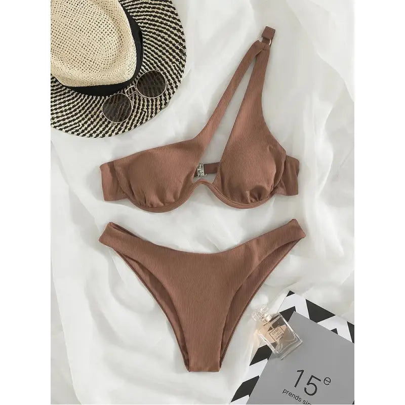 Biquíni Meia Taça Asa Delta Com Bojo Carla Caqui - Coradon