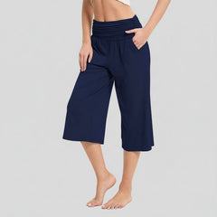 Calça Pantacourt Azul Disfarça Pochete