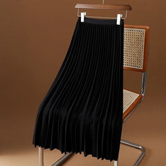 Saia Midi Evasê Plissada Olívia