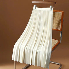 Saia Midi Evasê Plissada Olívia