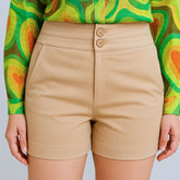 Short Alfaiataria Feminino Bege Paula