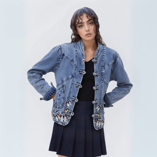 Jaqueta_Feminina_Jeans_Bordada_Carol_modelo01