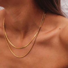 Colar Duplo Banhado em Ouro 18k Tais