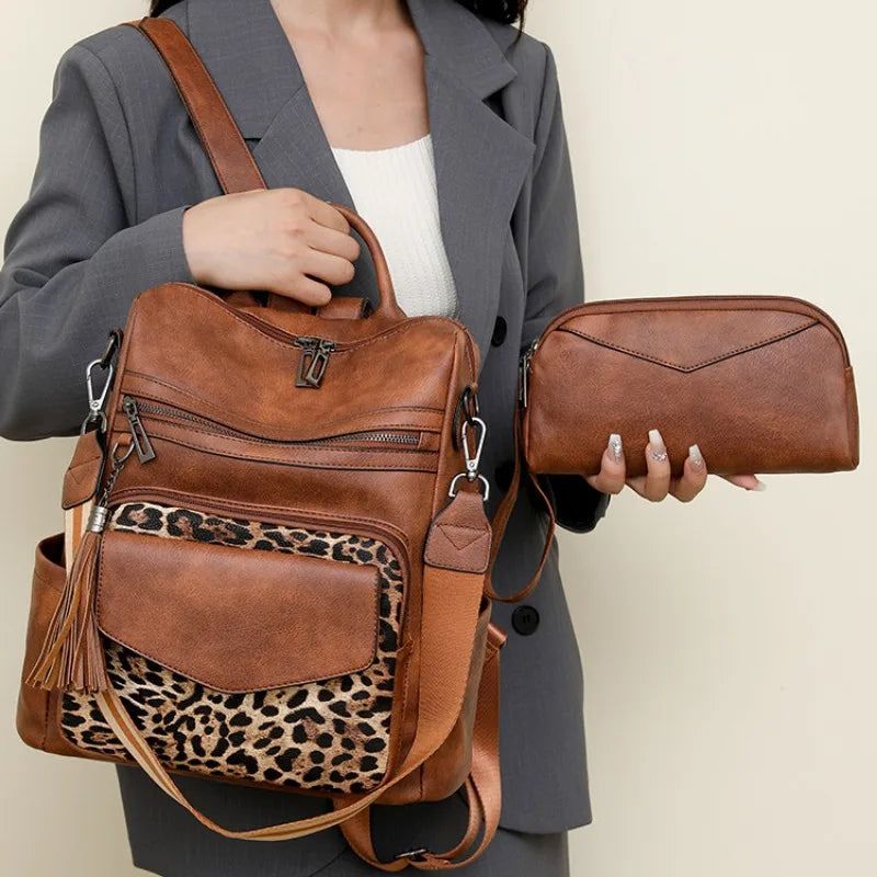 Mochila de Couro Feminina Venture + BRINDE