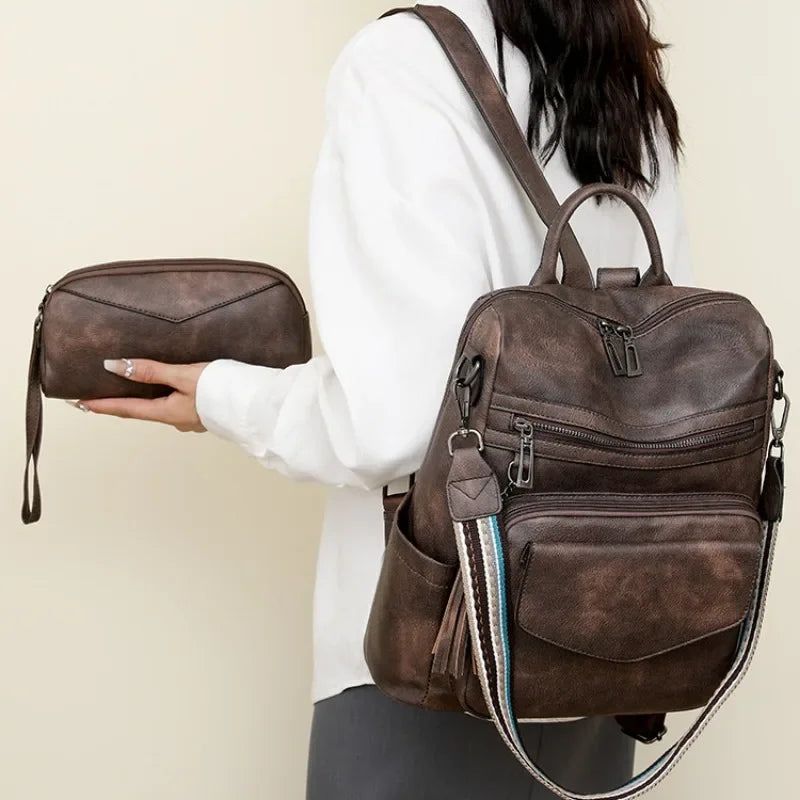 Mochila de Couro Feminina Venture + BRINDE