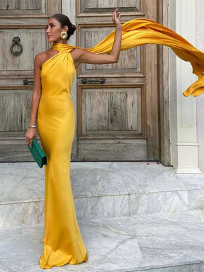 Vestido Longo Halter Enrolado