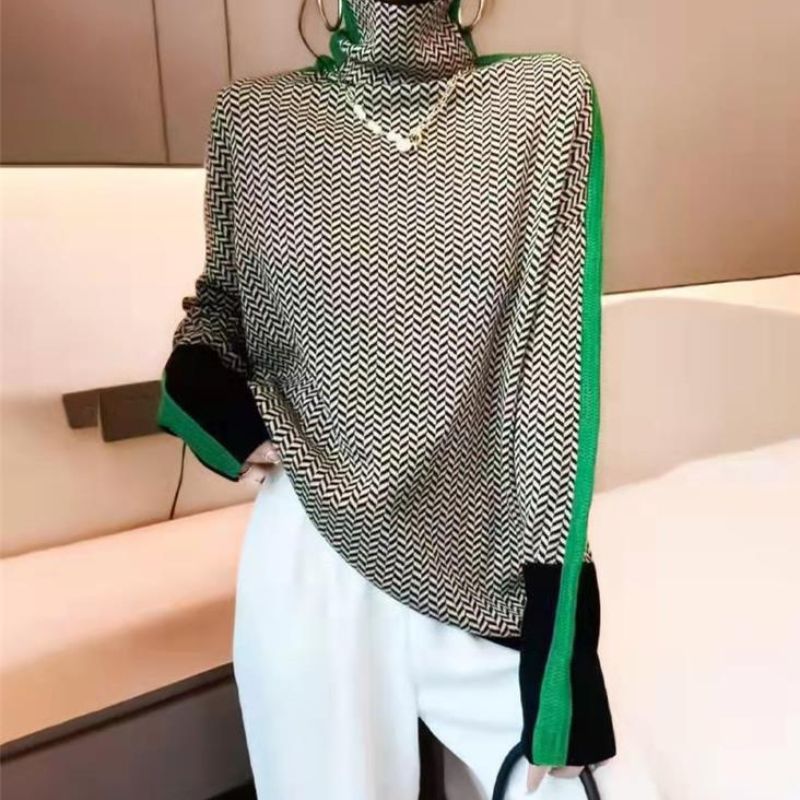 Suéter Feminino Gola Alta Ariadne