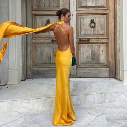 Vestido-Longo-de-Festa-Halter-Enrolado_costas-amarelo